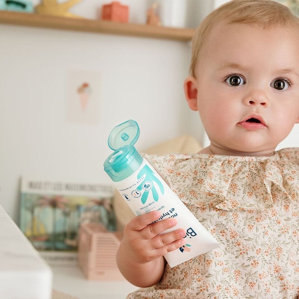 Besleyici ve Nemlendirici Krem (50 ml)