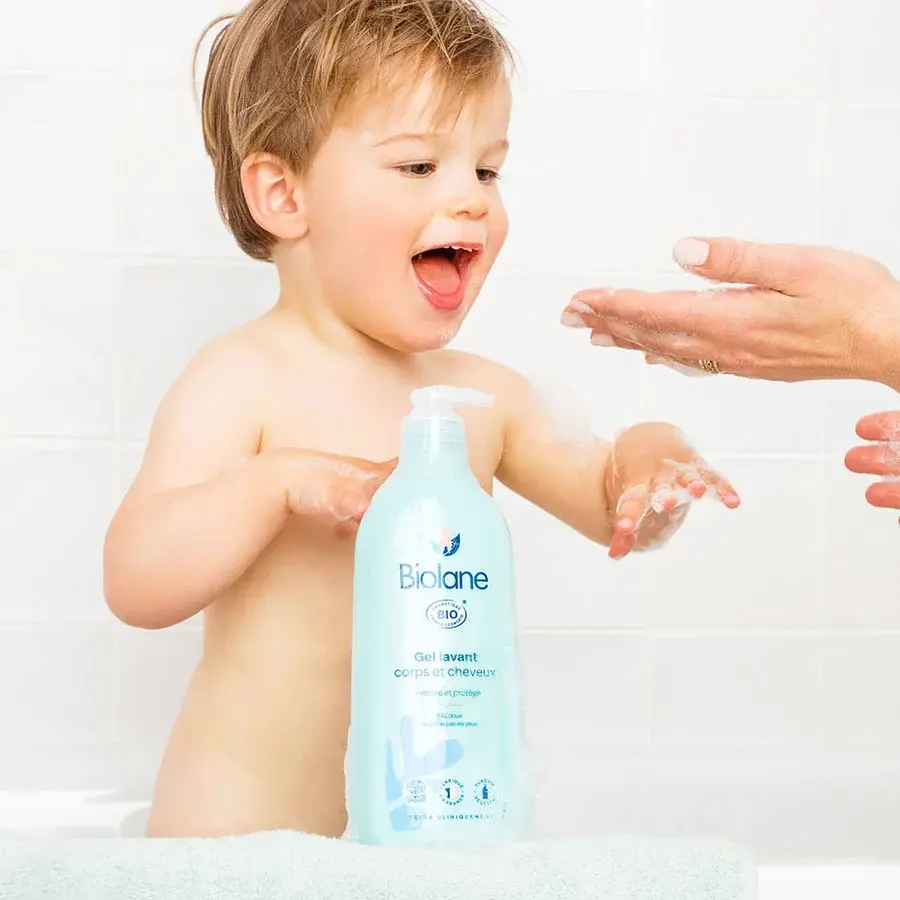 %99 Doğal İçerikli Göz Yakmayan Organik Bebek ve Çocuk Saç ve Vücut Şampuanı (500ml)