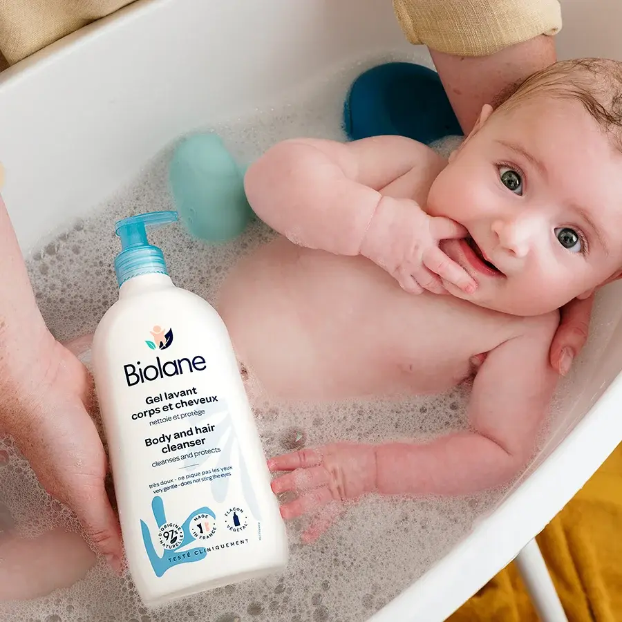 %97 Doğal İçerikli Sabunsuz Yenidoğan Saç ve Vücut Bebek ve Çocuk Şampuanı Pompalı (750ml)